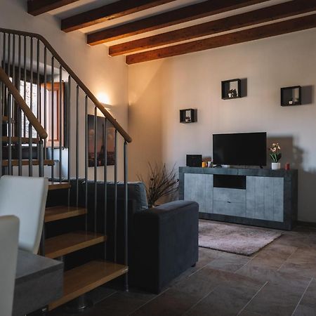 Giro Nel Mondo Apartments Catania Bagian luar foto